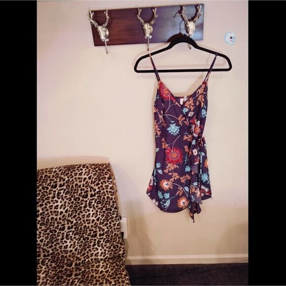 Floral Sundress with pockets sz S - Picture 1 of 6